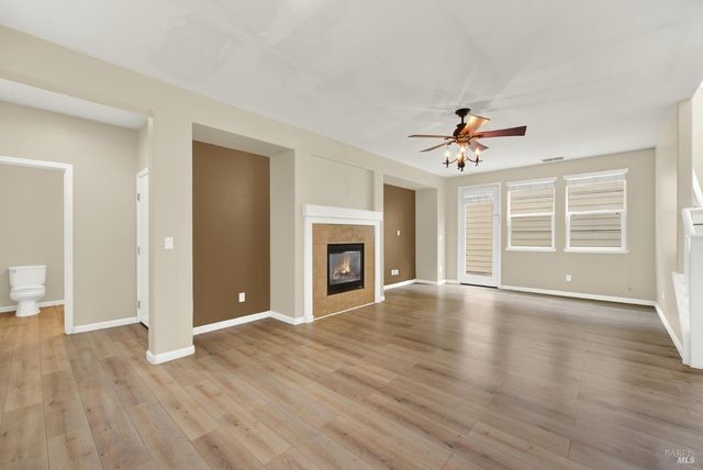 1667 Vicksburg Dr, Fairfield, CA 94533