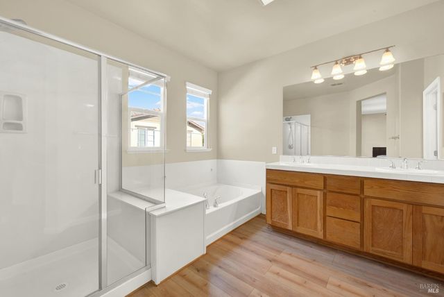 1667 Vicksburg Dr, Fairfield, CA 94533