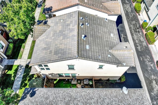 1667 Vicksburg Dr, Fairfield, CA 94533