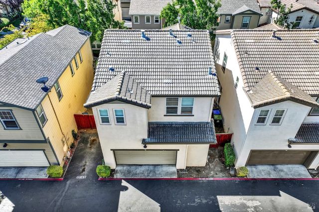 1667 Vicksburg Dr, Fairfield, CA 94533