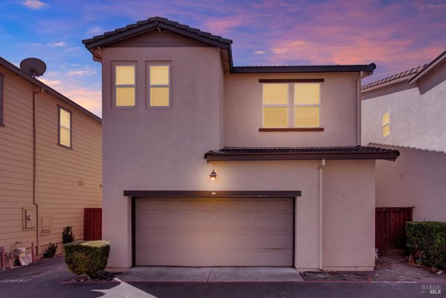 1667 Vicksburg Dr, Fairfield, CA 94533