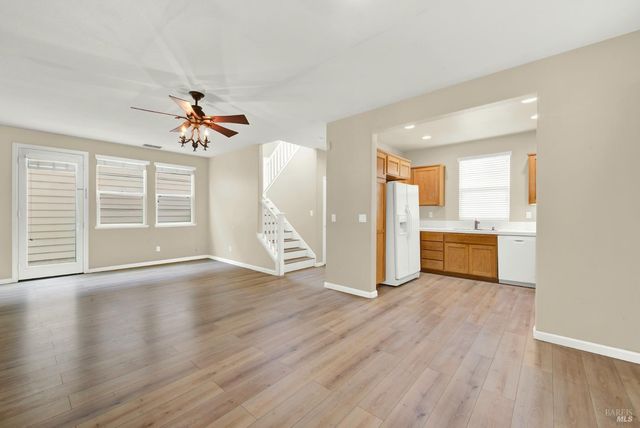 1667 Vicksburg Dr, Fairfield, CA 94533