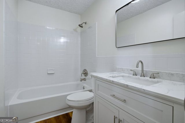 16 Rosenwald Drive, Hampton, GA 30228