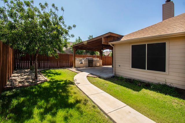 3461 Twin Pines Drive, Fort Worth, TX 76244