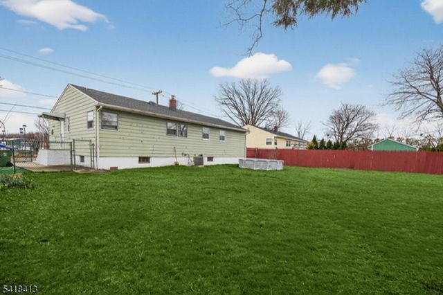 340 Old Post Rd, Edison Twp., NJ 08817