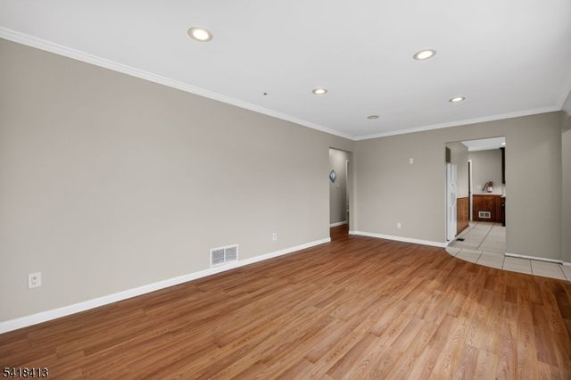 340 Old Post Rd, Edison Twp., NJ 08817