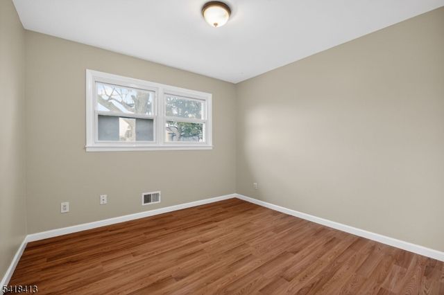 340 Old Post Rd, Edison Twp., NJ 08817