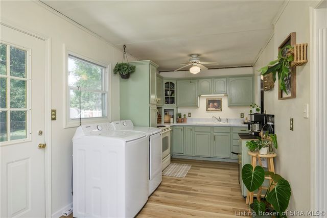 1515 Elliott Avenue, Jeffersonville, IN 47130