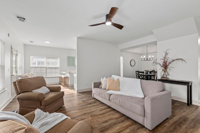 285 Westbrooke Road, Summerville, SC 29486