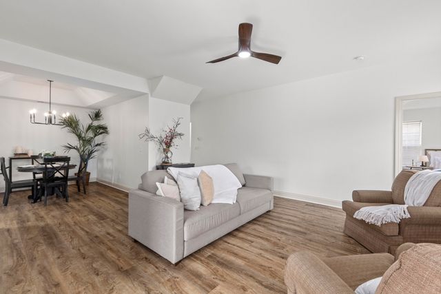 285 Westbrooke Road, Summerville, SC 29486