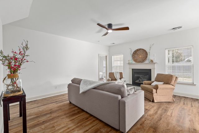 285 Westbrooke Road, Summerville, SC 29486