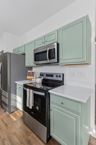 285 Westbrooke Road, Summerville, SC 29486