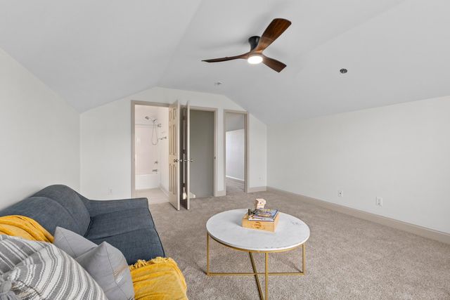 285 Westbrooke Road, Summerville, SC 29486