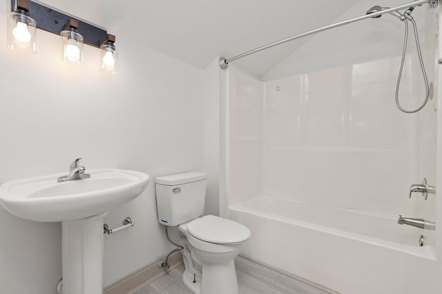 285 Westbrooke Road, Summerville, SC 29486