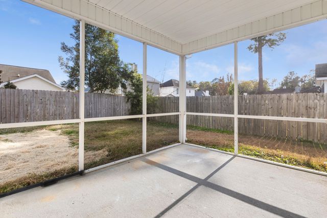 285 Westbrooke Road, Summerville, SC 29486