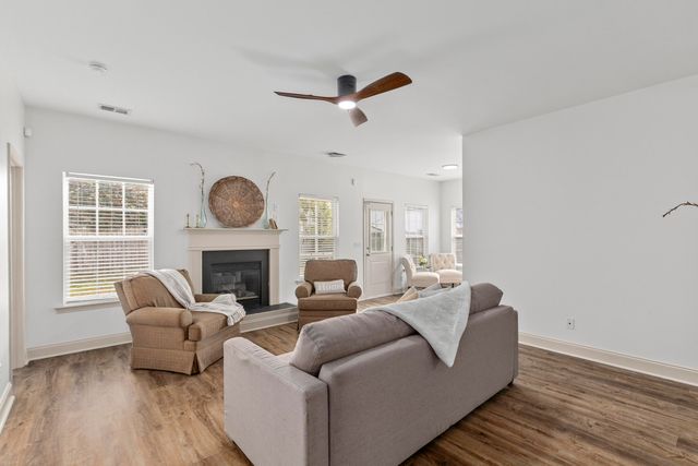 285 Westbrooke Road, Summerville, SC 29486