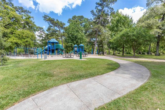 915 Chantilly Lane, Houston, TX 77018