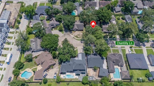 915 Chantilly Lane, Houston, TX 77018