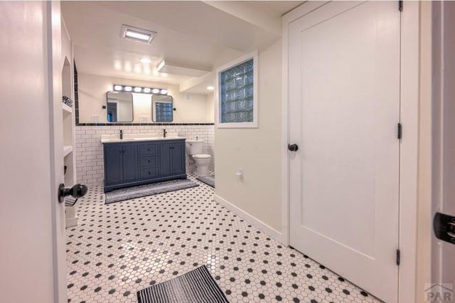 317 W Virginia St., La Veta, CO 81055