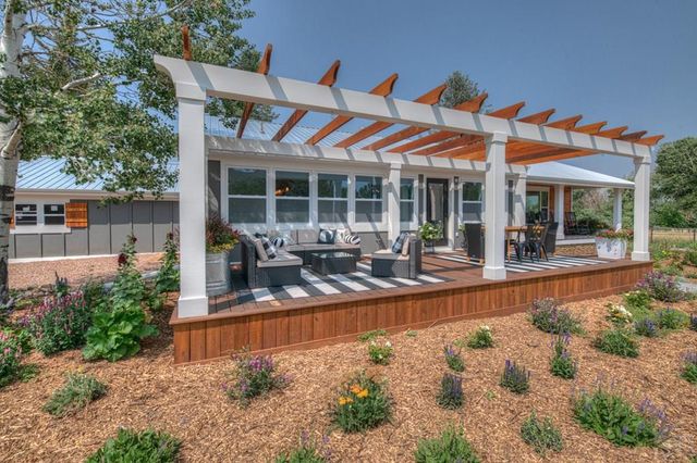 317 W Virginia St., La Veta, CO 81055