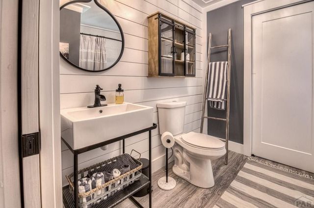 317 W Virginia St., La Veta, CO 81055