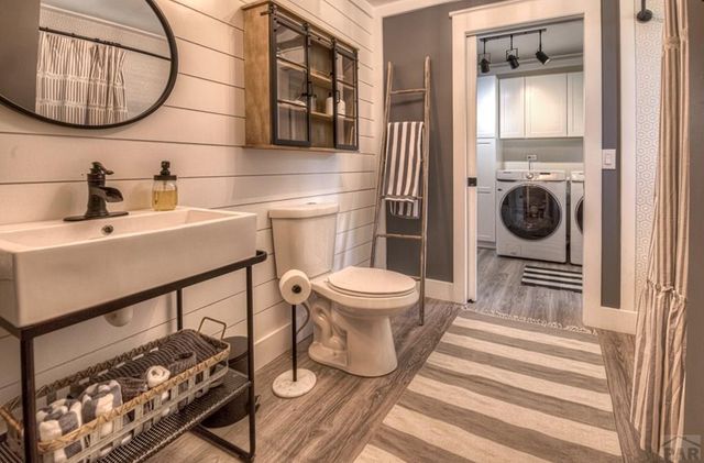 317 W Virginia St., La Veta, CO 81055