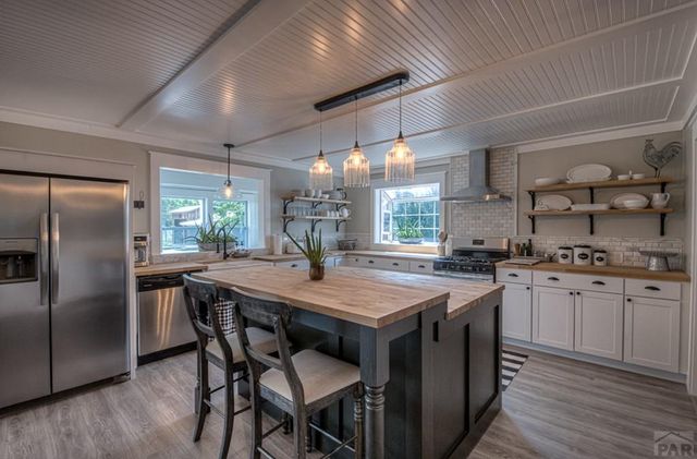 317 W Virginia St., La Veta, CO 81055