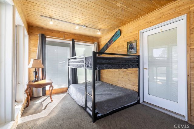 841 Paine Rd, Big Bear Lake, CA 92315