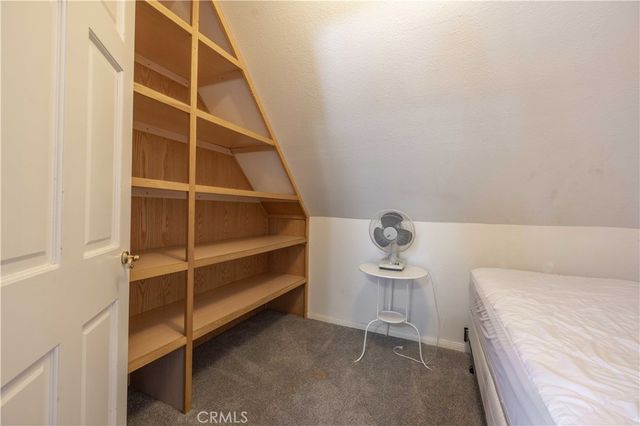 841 Paine Rd, Big Bear Lake, CA 92315