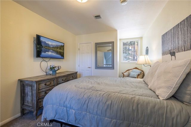 841 Paine Rd, Big Bear Lake, CA 92315