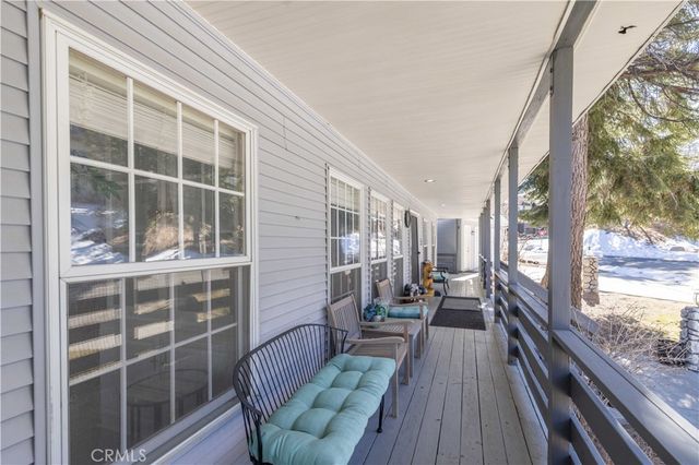 841 Paine Rd, Big Bear Lake, CA 92315