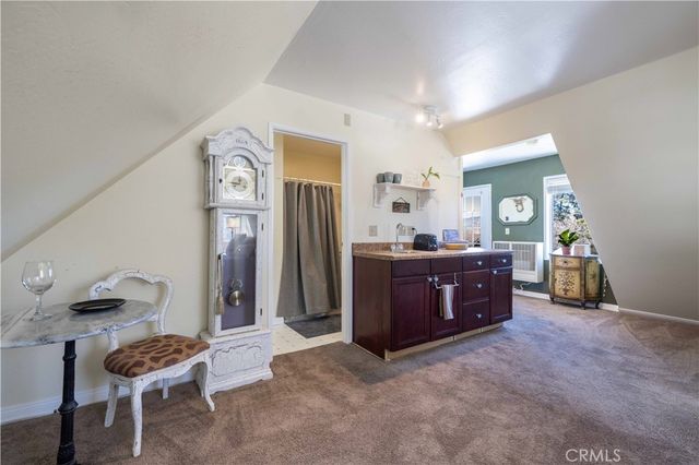 841 Paine Rd, Big Bear Lake, CA 92315