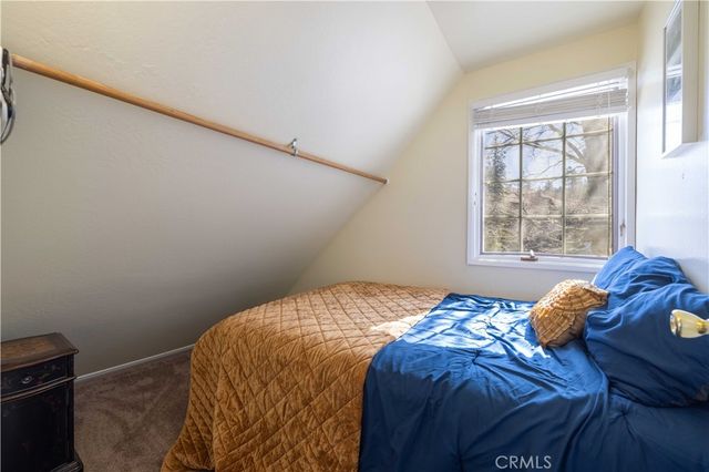 841 Paine Rd, Big Bear Lake, CA 92315