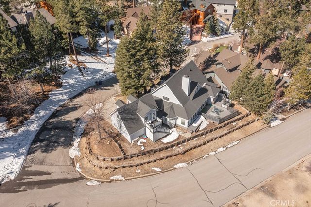 841 Paine Rd, Big Bear Lake, CA 92315