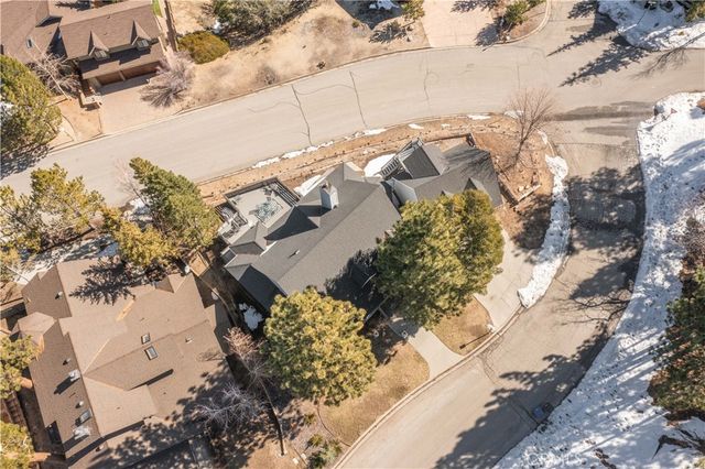 841 Paine Rd, Big Bear Lake, CA 92315