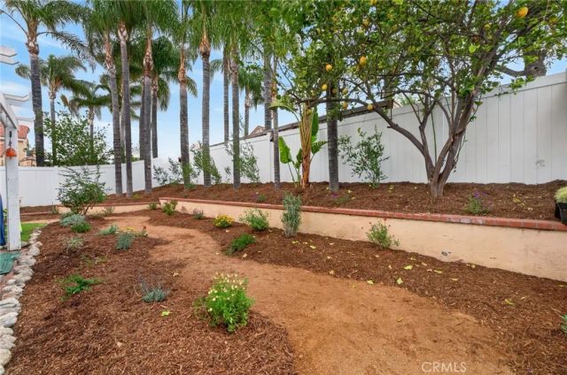 40711 Mountain Pride Drive, Murrieta, CA 92562