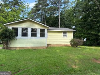 22 Shell Road, Carrollton, GA 30116