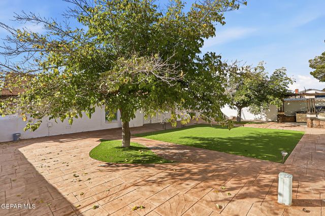 1516 Jim Colbert Lane, El Paso, TX 79936