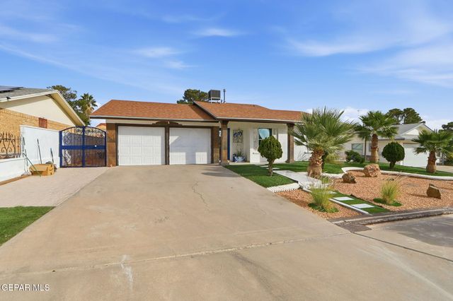 1516 Jim Colbert Lane, El Paso, TX 79936