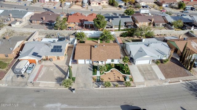 1516 Jim Colbert Lane, El Paso, TX 79936