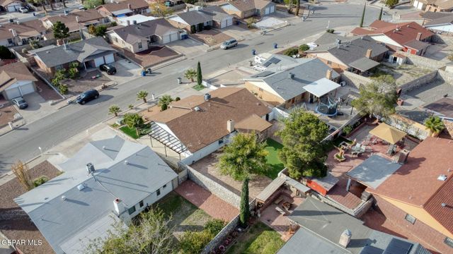 1516 Jim Colbert Lane, El Paso, TX 79936