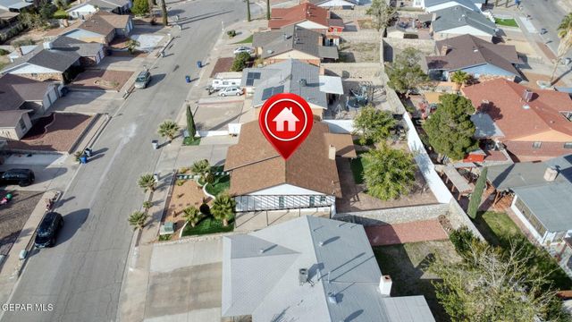 1516 Jim Colbert Lane, El Paso, TX 79936