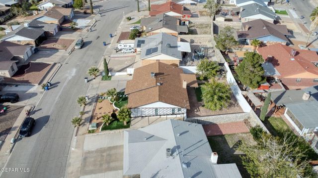 1516 Jim Colbert Lane, El Paso, TX 79936