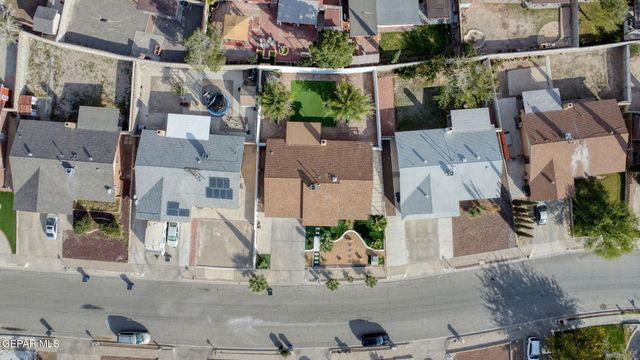 1516 Jim Colbert Lane, El Paso, TX 79936