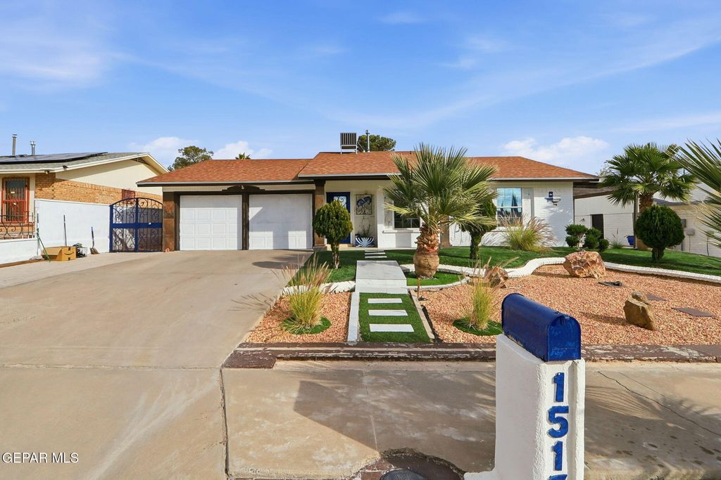 1516 Jim Colbert Lane, El Paso, TX 79936