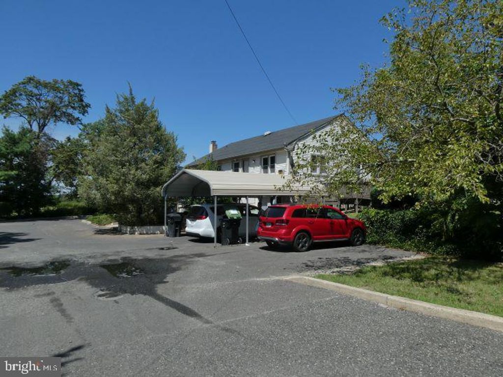 198 S ROUTE 73, BERLIN, NJ 08009 — photo 5