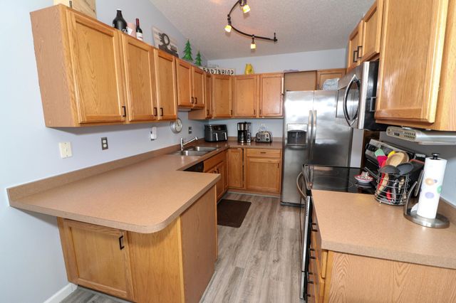 4812 51st Avenue S, Fargo, ND 58104