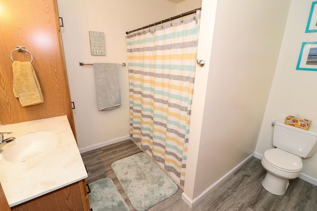 4812 51st Avenue S, Fargo, ND 58104