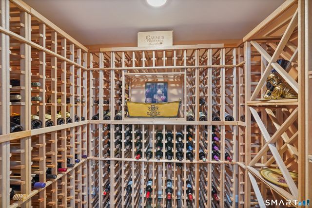 21 Shawnee Lane, Monroe, CT 06468