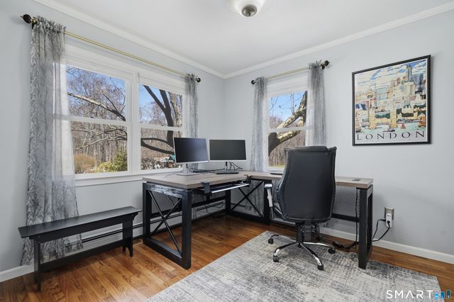 21 Shawnee Lane, Monroe, CT 06468